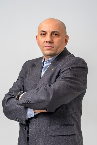 Octavian VARZARI